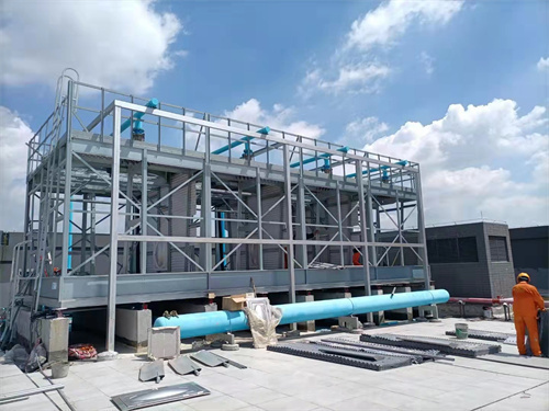 玻璃鋼化糞池憑借著幾大優(yōu)勢已經(jīng)成為一個佼佼者,玻璃鋼化糞池價格